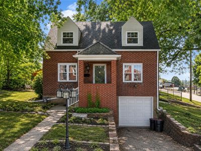 100 Rockwood St