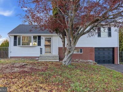 166 N Hawthorne Ave