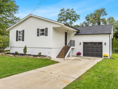 805 N Walnut St
