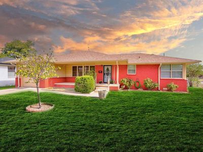 2701 NW Arlington Ave