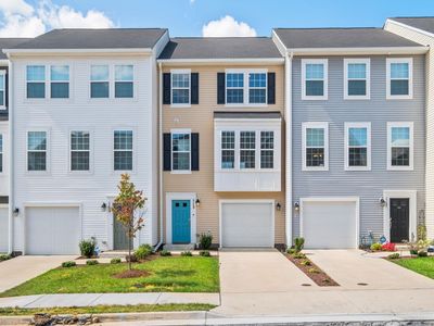 Property at 113 Mapleshire Ct, Waynesboro, VA