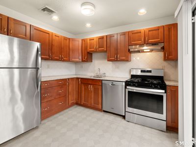 48 Homeside Avenue #4