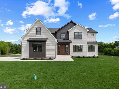 3 Persimmon Ln