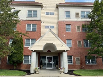 20 Heaths Ct APT 401