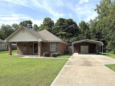 1711 Cedar St