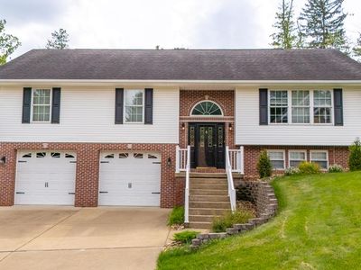 116 Ash Circle