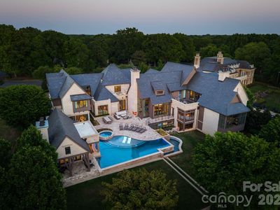 7318 Baltusrol Ln