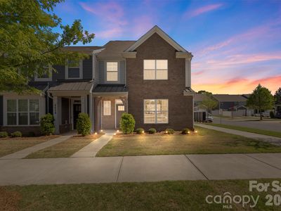 2004 Blewett Dr