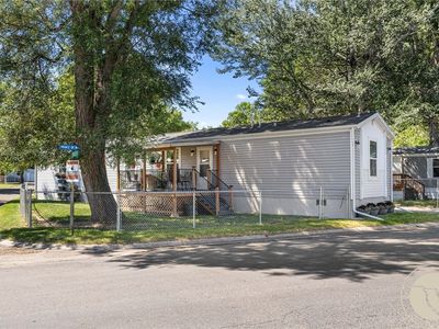 2 Prince Of Wales Dr