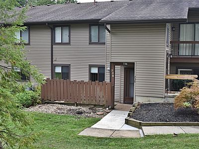 736 Kirkwall Dr #40A