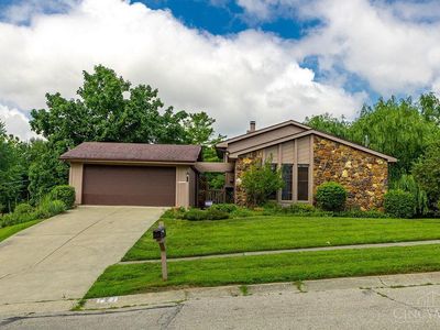 121 Farmington Dr