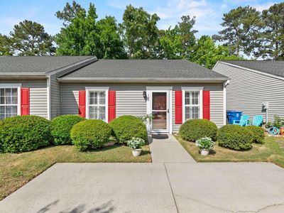 130 Thorn Tree Ln