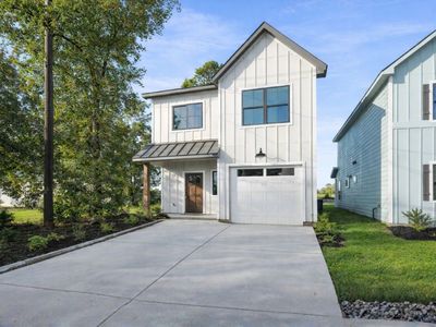 The Cleopatra Plan, Hill and Dale Ranch