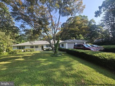 18 Chestnut Dr