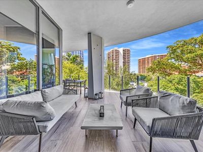 2831 S Bayshore Dr #501