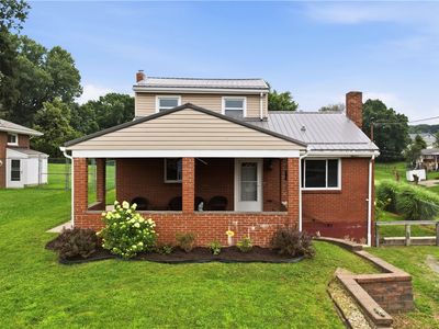 561 Burgley Ave
