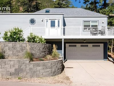 3670 Hill Dr