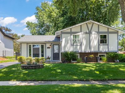 Property at 122 Grady Dr, Bolingbrook, IL