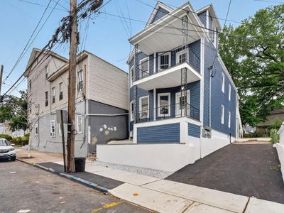 87 N 5Th St