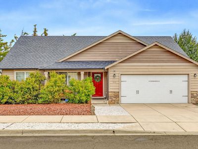 Property at 545 N Heights Dr, Eagle Point, OR