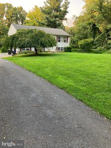 2265 Strasburg Rd