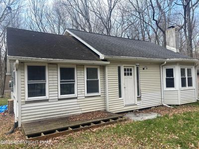 25 Pine Tree Rd