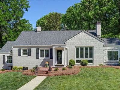 1304 W Cornwallis Dr