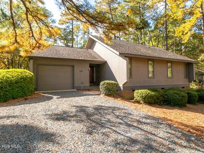 110 Glen Abbey Trail