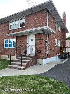 2993 Amboy Rd