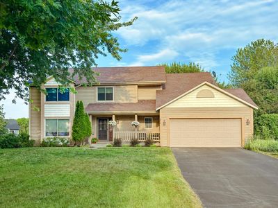 8819 Rainier Ct