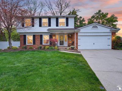 Property at 2105 Vernon Ct, Trenton, MI