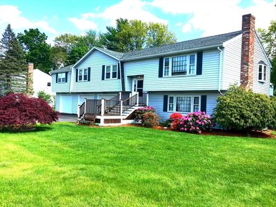 30 Burning Tree Rd