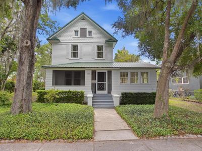 533 N Sans Souci Ave