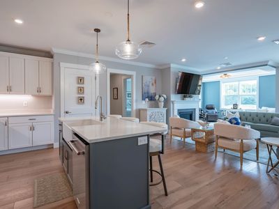 7 Longview Drive #206
