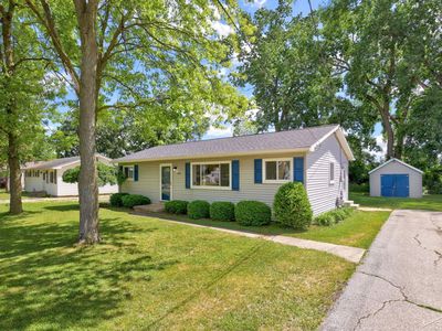 3374 Meyer Pl