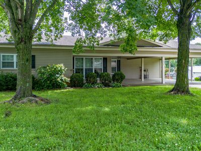 1303 Shelby McCallum Dr