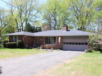 4 Skyline Dr