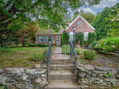 7 Virginia Rd