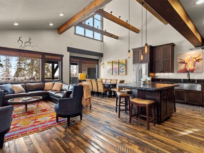 389 Moose Run Dr
