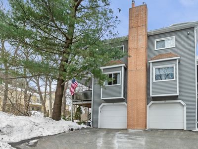 Property at 12 Lightning Ln Unit 12, Salem, MA