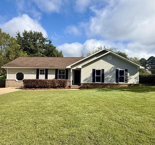 107 Bartlet Ln