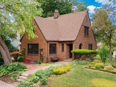1001 Moores River Dr