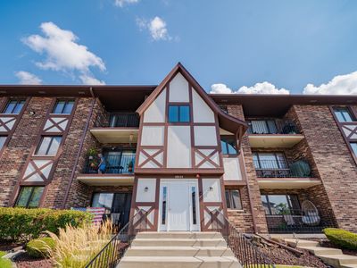 Property at 10532 Ridge Cove Dr APT 35A, Chicago Ridge, IL