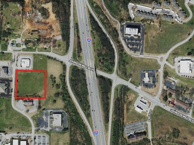 Willow Creek Dr