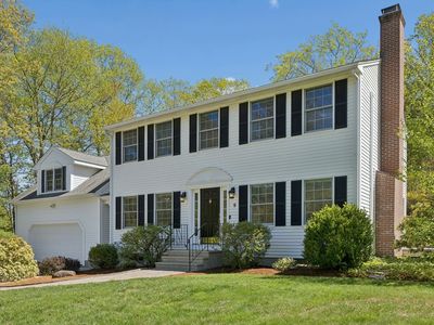 Property at 9 Wood Dr, Mendon, MA