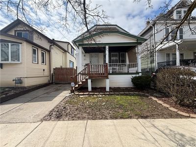 349 Riverside Ave