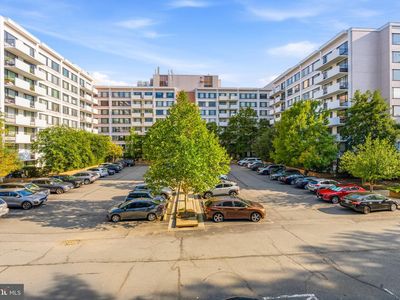 4501 Arlington Blvd APT 611