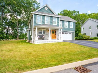 Property at 17 Leighton Farm Road, Cape Elizabeth, ME