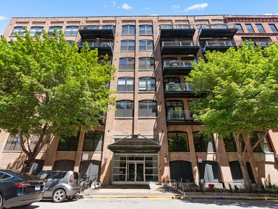 520 W Huron St APT 620