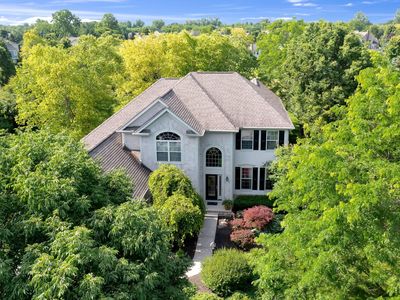 2916 Pebble Dr